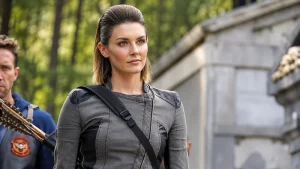how tall is taylor cole